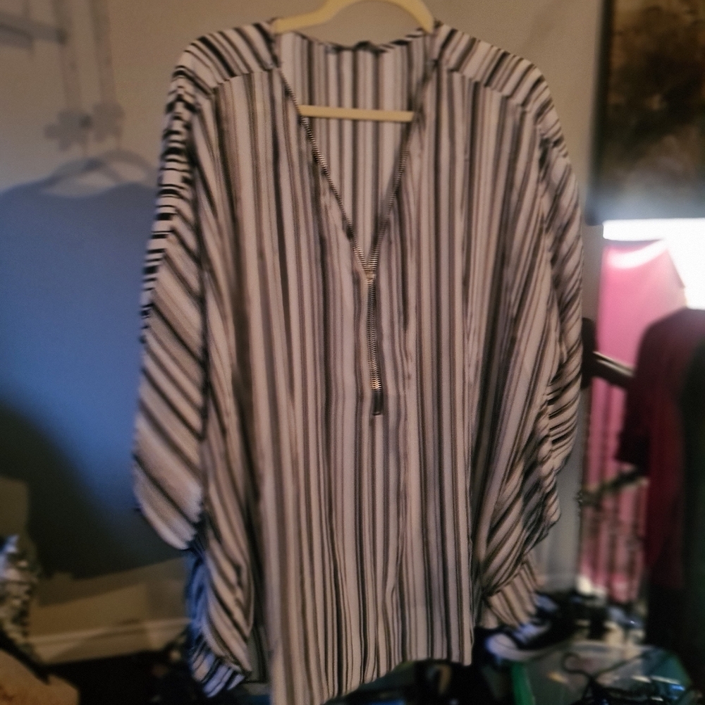 Woman's shirt